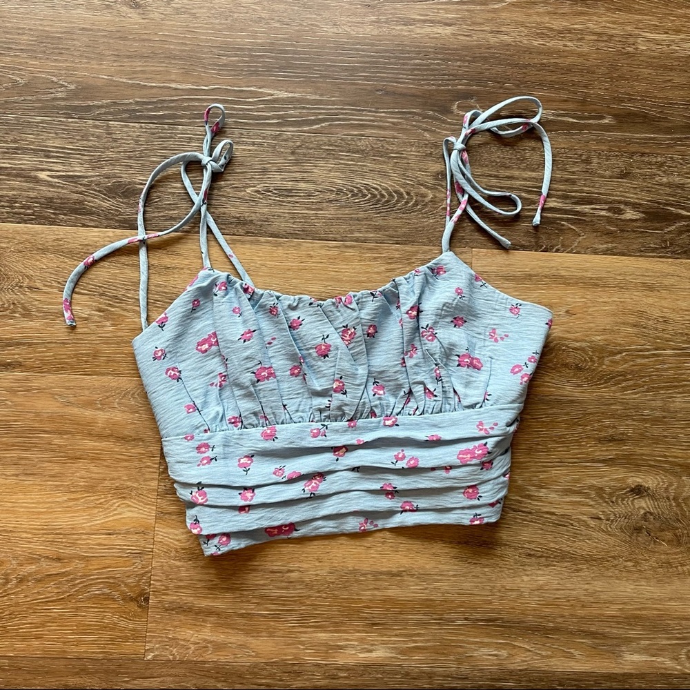 Floral top